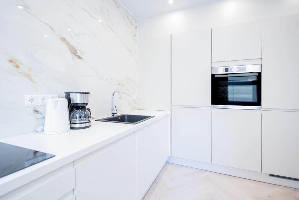 Stylish Two Bedrooms Next Belvedere * Wien