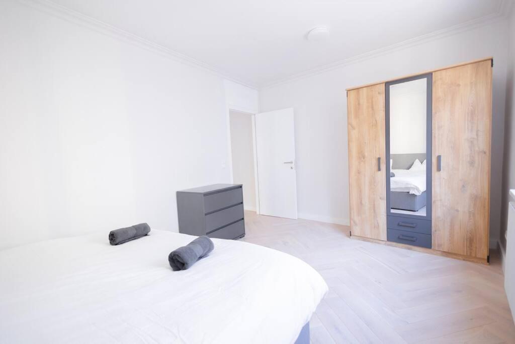Stylish Two Bedrooms Next Belvedere Apartment Wien